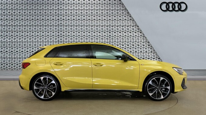 Audi A3 1.5 TFSI 150 S Line 5dr S Tronic Petrol Hatchback - Image 4